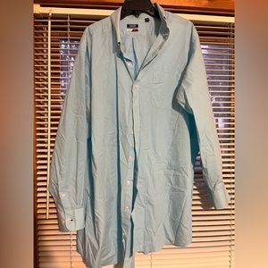 Izod blue long sleeve button up
